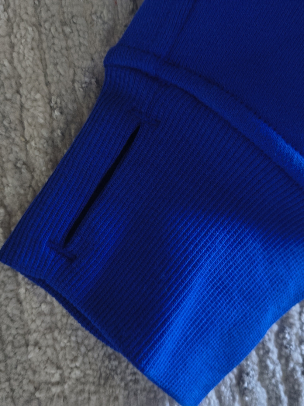 lululemon athletica Blue Buffalo NFL Cropped Half-Zip Hoodie - Picture 10 of 10
